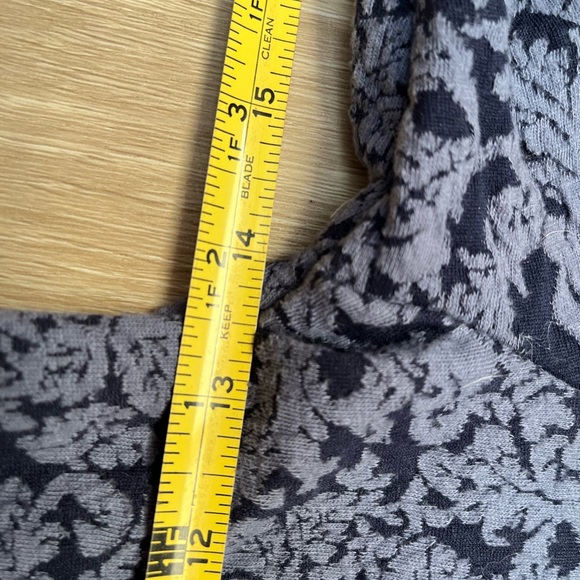 LC half sleeved dress - Picture 5 of 6